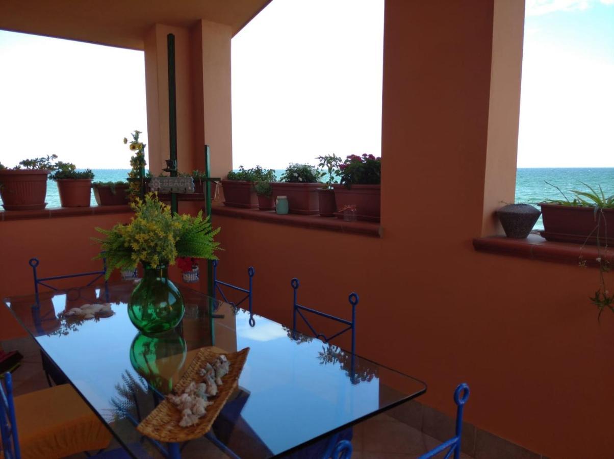 Casa Bon' Aria Fronte Mare Sud Sardegna Villa La Maddalena  Eksteriør bilde